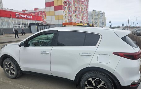 KIA Sportage IV рестайлинг, 2019 год, 2 100 000 рублей, 5 фотография