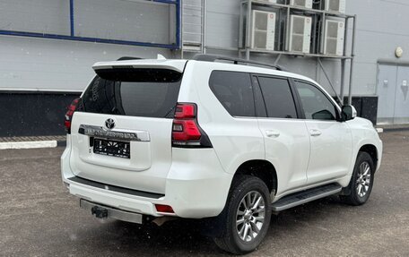 Toyota Land Cruiser Prado 150 рестайлинг 2, 2019 год, 6 250 000 рублей, 3 фотография