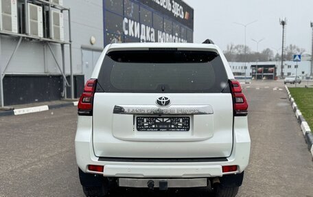 Toyota Land Cruiser Prado 150 рестайлинг 2, 2019 год, 6 250 000 рублей, 4 фотография