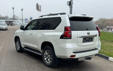 Toyota Land Cruiser Prado 150 рестайлинг 2, 2019 год, 6 250 000 рублей, 5 фотография