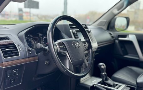 Toyota Land Cruiser Prado 150 рестайлинг 2, 2019 год, 6 250 000 рублей, 9 фотография