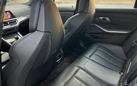 BMW 3 серия, 2021 год, 6 390 000 рублей, 15 фотография