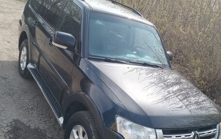 Mitsubishi Pajero IV, 2013 год, 2 500 000 рублей, 6 фотография