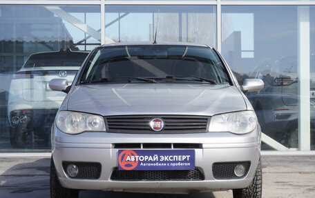 Fiat Albea I рестайлинг, 2008 год, 249 000 рублей, 2 фотография