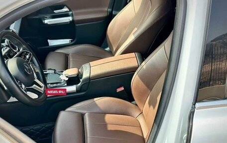 Mercedes-Benz GLB, 2021 год, 3 080 000 рублей, 4 фотография