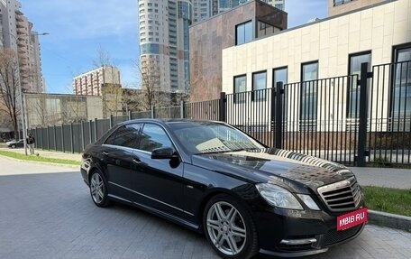 Mercedes-Benz E-Класс, 2012 год, 1 700 000 рублей, 2 фотография