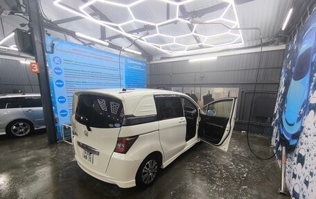 Honda Freed I, 2011 год, 1 150 000 рублей, 3 фотография