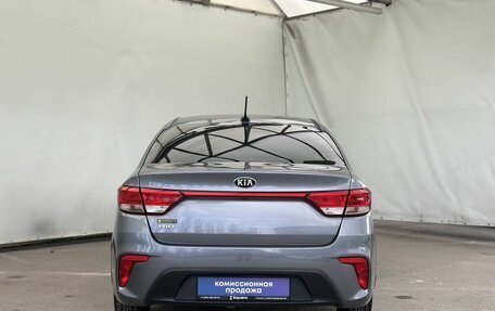 KIA Rio IV, 2017 год, 1 360 000 рублей, 6 фотография