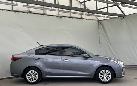 KIA Rio IV, 2017 год, 1 360 000 рублей, 8 фотография