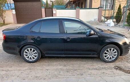 Volkswagen Jetta VI, 2008 год, 450 000 рублей, 4 фотография