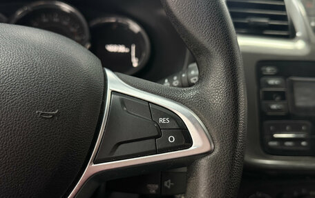 Renault Sandero II рестайлинг, 2019 год, 990 000 рублей, 6 фотография