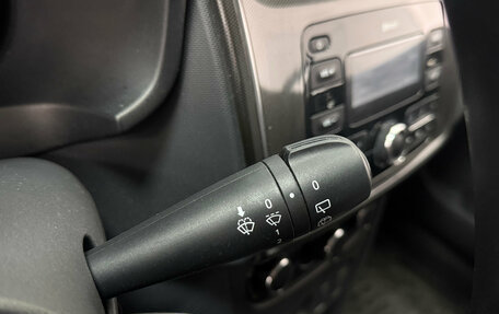 Renault Sandero II рестайлинг, 2019 год, 990 000 рублей, 7 фотография