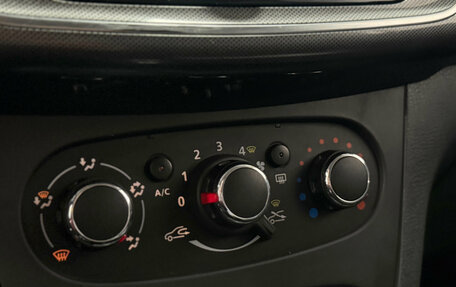 Renault Sandero II рестайлинг, 2019 год, 990 000 рублей, 10 фотография