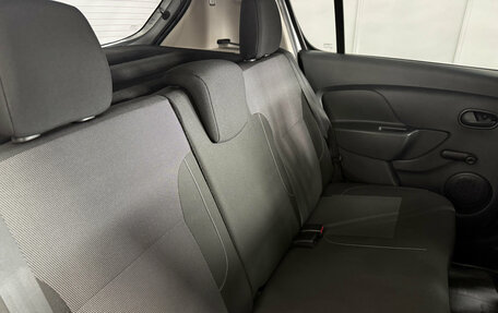 Renault Sandero II рестайлинг, 2019 год, 990 000 рублей, 16 фотография