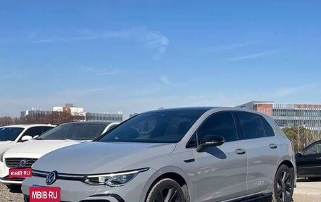 Volkswagen Golf VIII, 2021 год, 1 920 000 рублей, 1 фотография