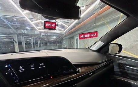 Cadillac Escalade V, 2023 год, 13 000 000 рублей, 1 фотография