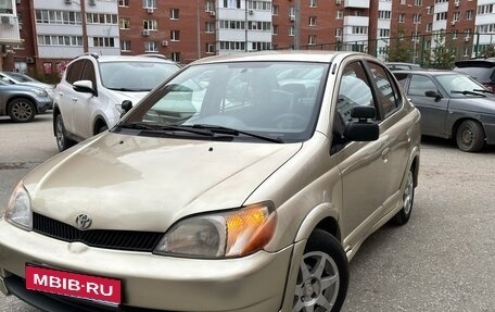 Toyota Echo, 2001 год, 320 000 рублей, 1 фотография