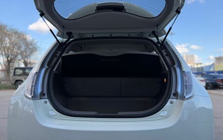 Nissan Leaf I, 2012 год, 650 000 рублей, 25 фотография