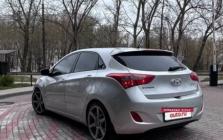 Hyundai i30 II рестайлинг, 2012 год, 695 000 рублей, 4 фотография