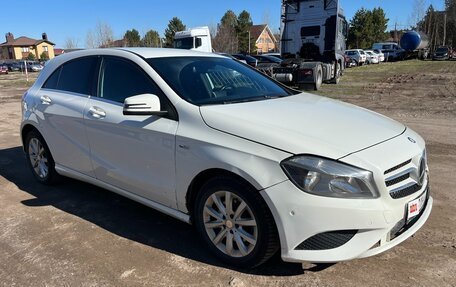 Mercedes-Benz A-Класс, 2013 год, 855 000 рублей, 3 фотография