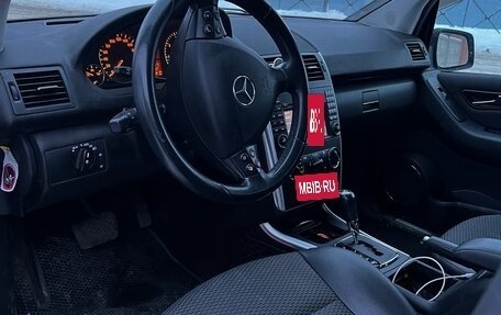 Mercedes-Benz A-Класс, 2010 год, 450 000 рублей, 6 фотография
