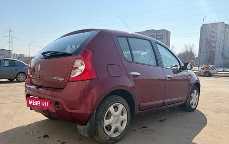 Renault Sandero I, 2013 год, 600 000 рублей, 8 фотография