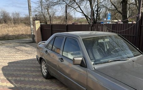 Mercedes-Benz 190 (W201), 1990 год, 215 000 рублей, 2 фотография