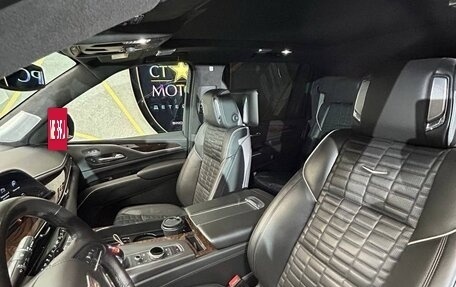 Cadillac Escalade V, 2023 год, 13 000 000 рублей, 6 фотография