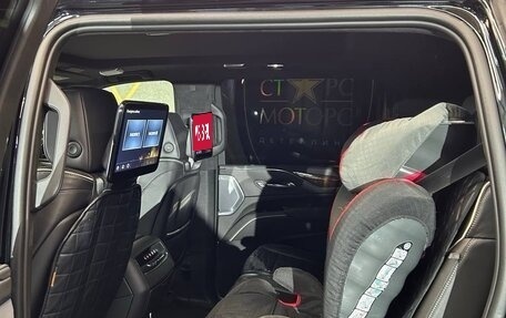 Cadillac Escalade V, 2023 год, 13 000 000 рублей, 14 фотография