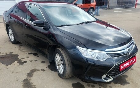 Toyota Camry, 2015 год, 1 700 000 рублей, 3 фотография