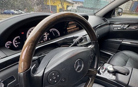 Mercedes-Benz S-Класс, 2011 год, 2 000 000 рублей, 18 фотография