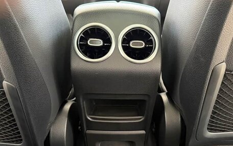 Mercedes-Benz GLA, 2022 год, 2 350 000 рублей, 19 фотография