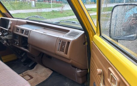 Mazda Bongo III, 1986 год, 190 000 рублей, 8 фотография