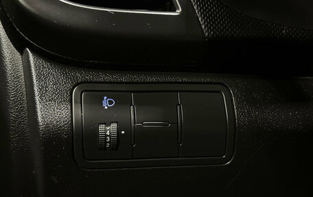 Hyundai Solaris II рестайлинг, 2015 год, 1 000 000 рублей, 11 фотография