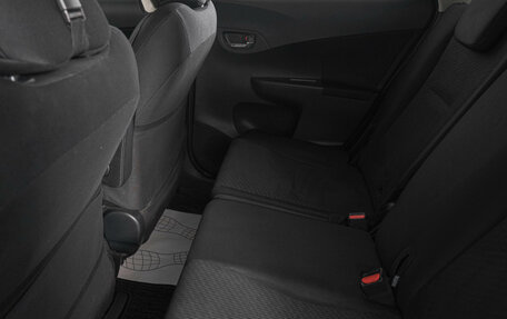 Toyota Ractis II, 2010 год, 879 000 рублей, 10 фотография