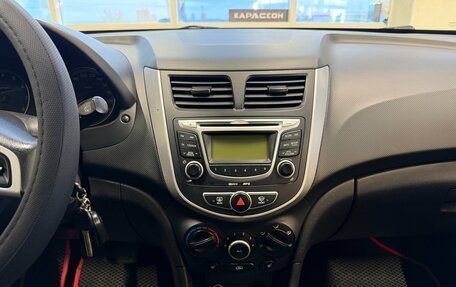 Hyundai Solaris II рестайлинг, 2011 год, 780 000 рублей, 12 фотография