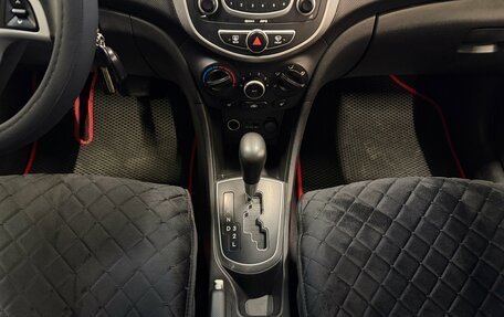 Hyundai Solaris II рестайлинг, 2011 год, 780 000 рублей, 13 фотография