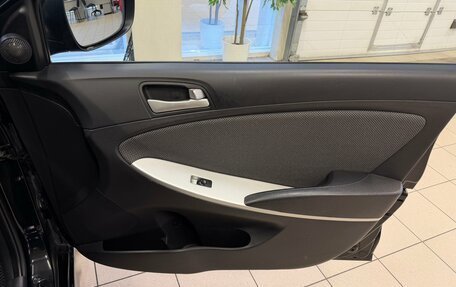 Hyundai Solaris II рестайлинг, 2011 год, 780 000 рублей, 16 фотография