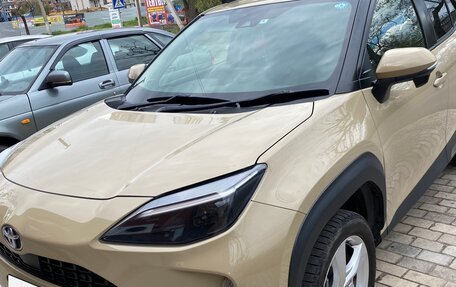 Toyota Yaris Cross, 2020 год, 1 750 000 рублей, 1 фотография