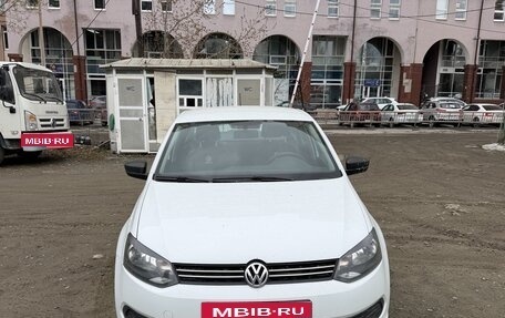 Volkswagen Polo VI (EU Market), 2014 год, 500 000 рублей, 1 фотография