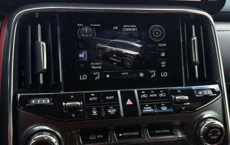 Lexus LX, 2022 год, 14 379 875 рублей, 13 фотография