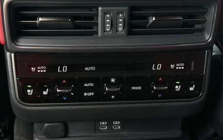 Lexus LX, 2022 год, 14 379 875 рублей, 17 фотография