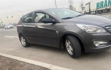 Hyundai Solaris II рестайлинг, 2014 год, 850 000 рублей, 4 фотография