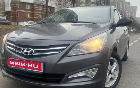 Hyundai Solaris II рестайлинг, 2014 год, 850 000 рублей, 3 фотография