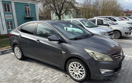 Hyundai Solaris II рестайлинг, 2016 год, 1 000 000 рублей, 5 фотография