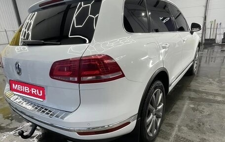 Volkswagen Touareg III, 2015 год, 2 500 000 рублей, 3 фотография