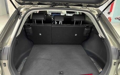 Toyota Harrier, 2021 год, 4 500 000 рублей, 3 фотография