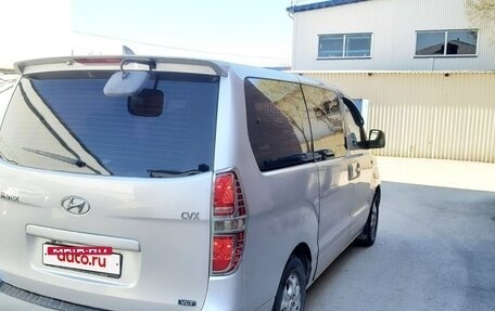 Hyundai Grand Starex Grand Starex I рестайлинг 2, 2010 год, 1 265 000 рублей, 2 фотография