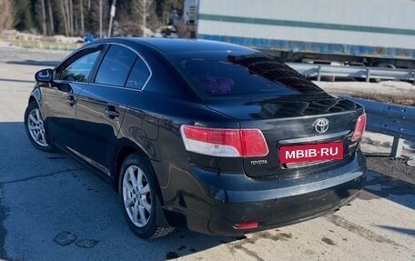 Toyota Avensis III рестайлинг, 2010 год, 1 300 000 рублей, 3 фотография