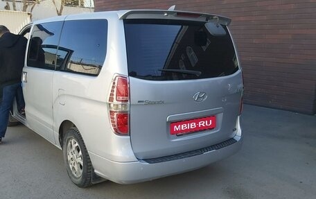 Hyundai Grand Starex Grand Starex I рестайлинг 2, 2010 год, 1 265 000 рублей, 9 фотография